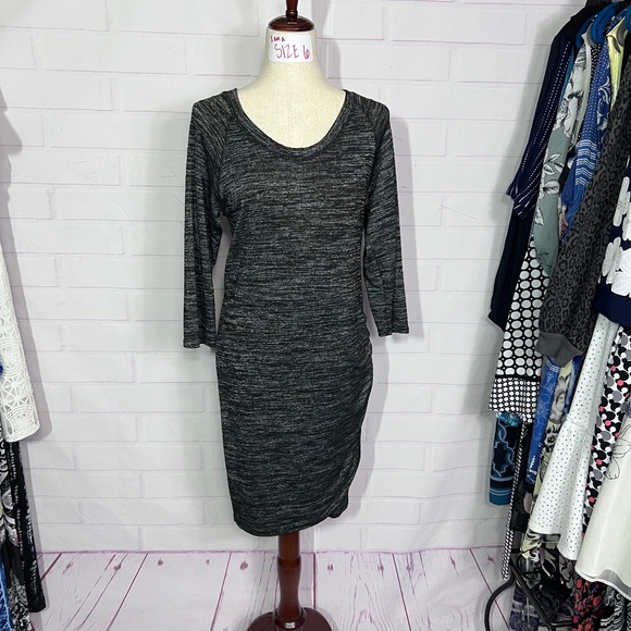 |•RUE 21•| Long Sleeve Ruched Side Knit Dress - Picture 1 of 6